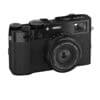 Fujifilm X100VI schwarz Kompaktkamera mit 23mm Objektiv.