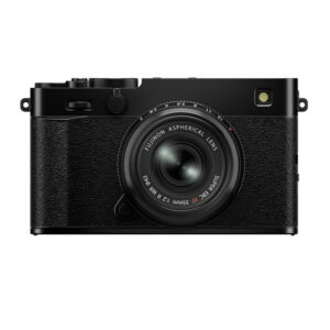 Fujifilm X-E5 Kamera mit XF23mm F2.8 Objektiv in Schwarz.